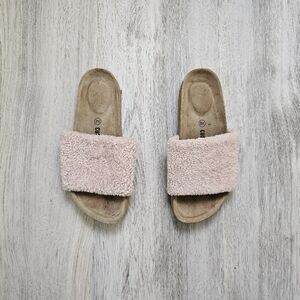 Cushionaire Cork Single Band Blush Sherpa Footbed Sandal 8